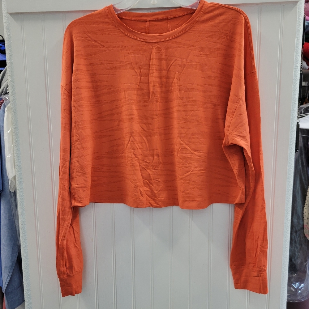Lululemon crop long sleeve